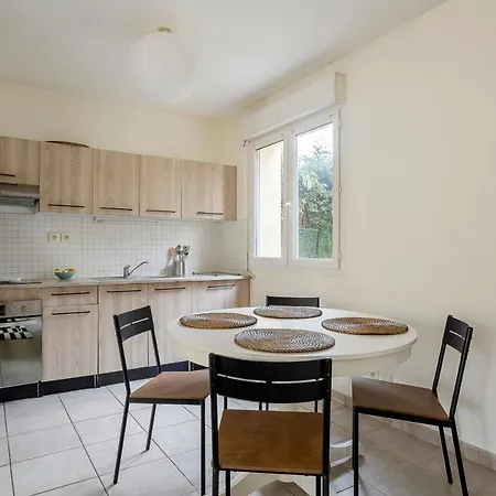 Maison Saint Bonnet De Mure Proche De L'Eurexpo Holiday home *